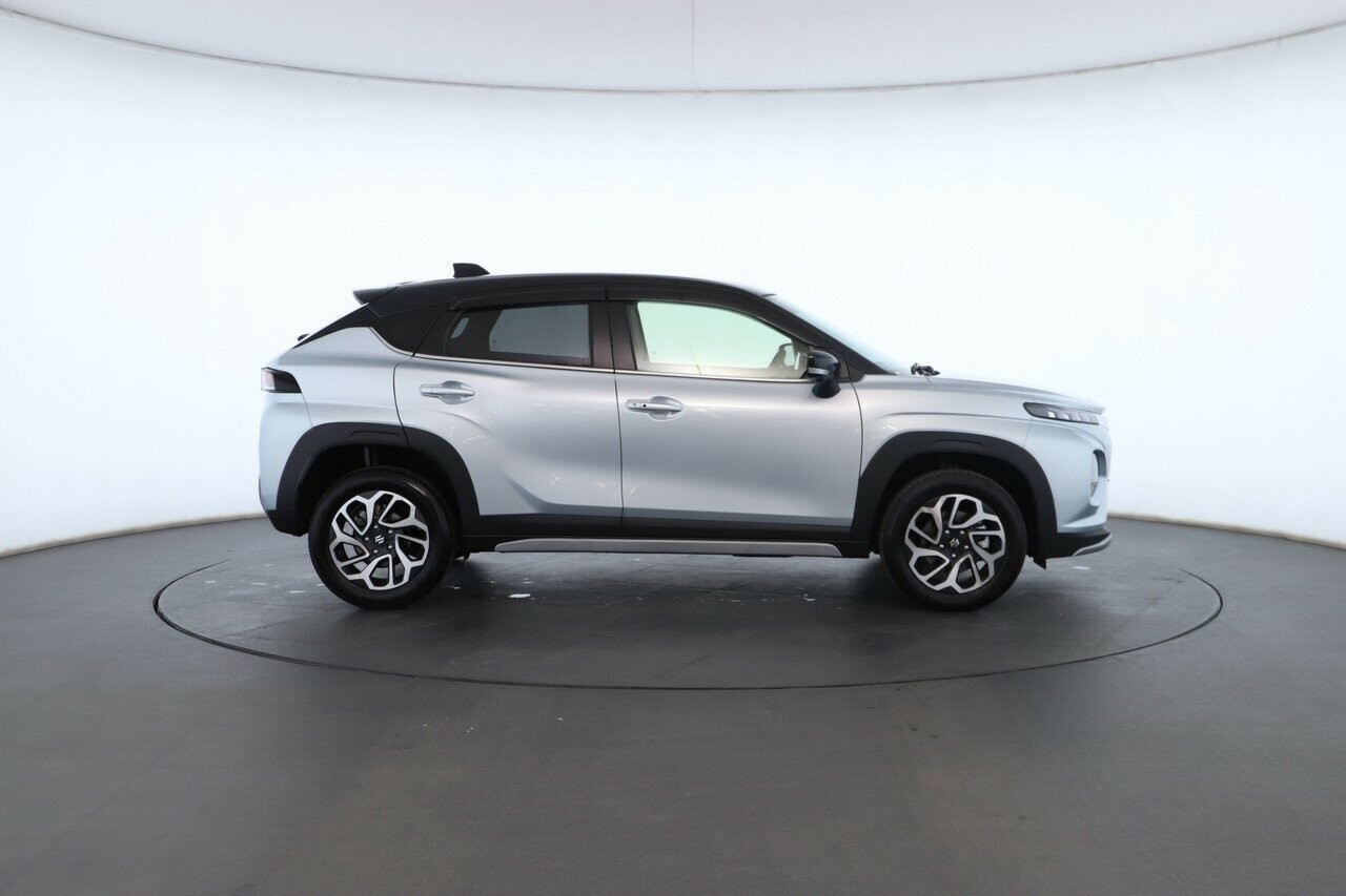 Suzuki Fronx image 3