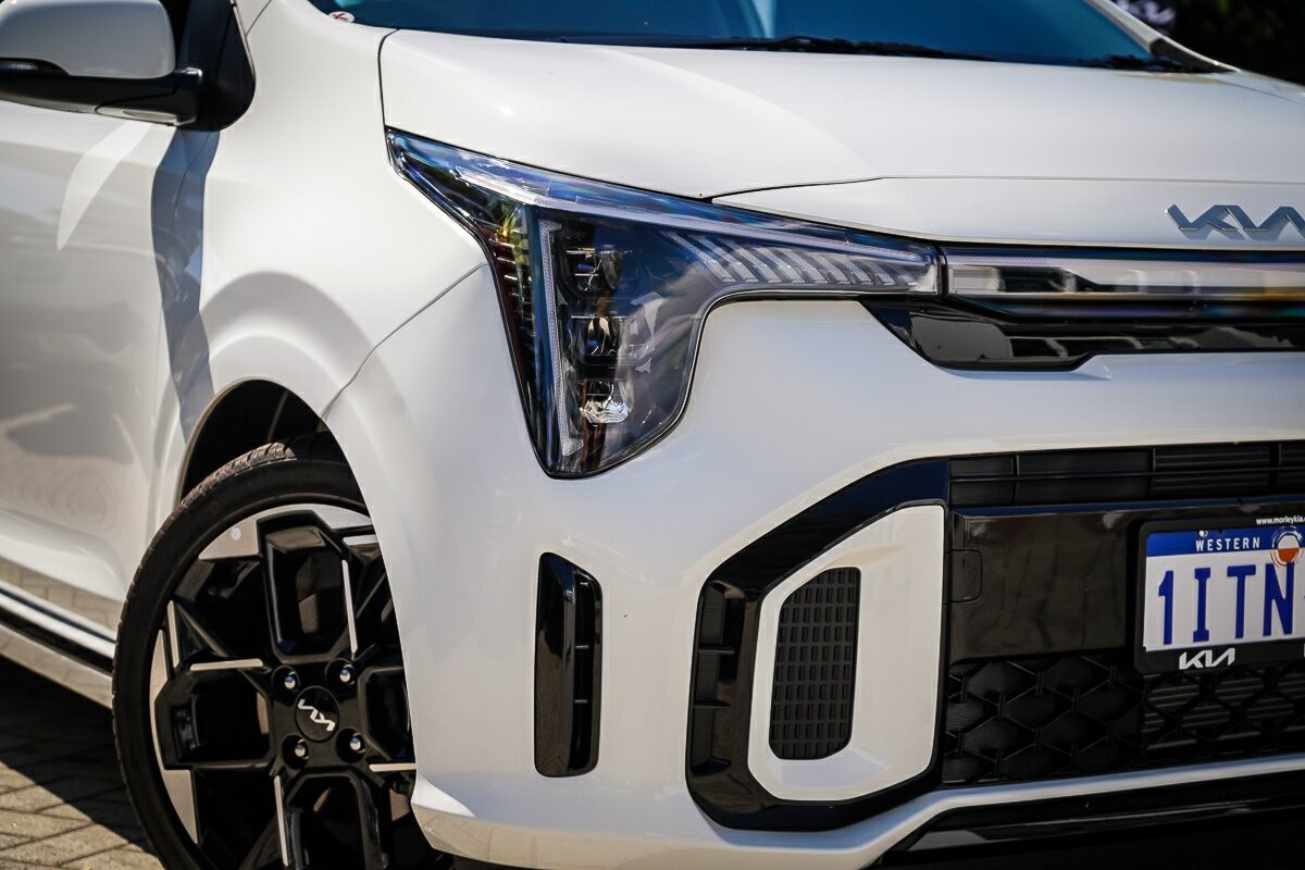 Kia Picanto image 2