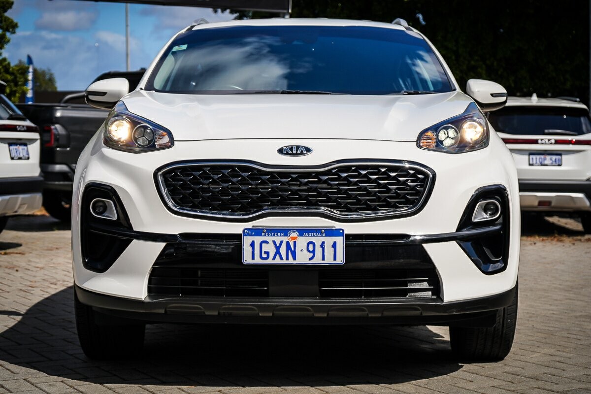 Kia Sportage image 3