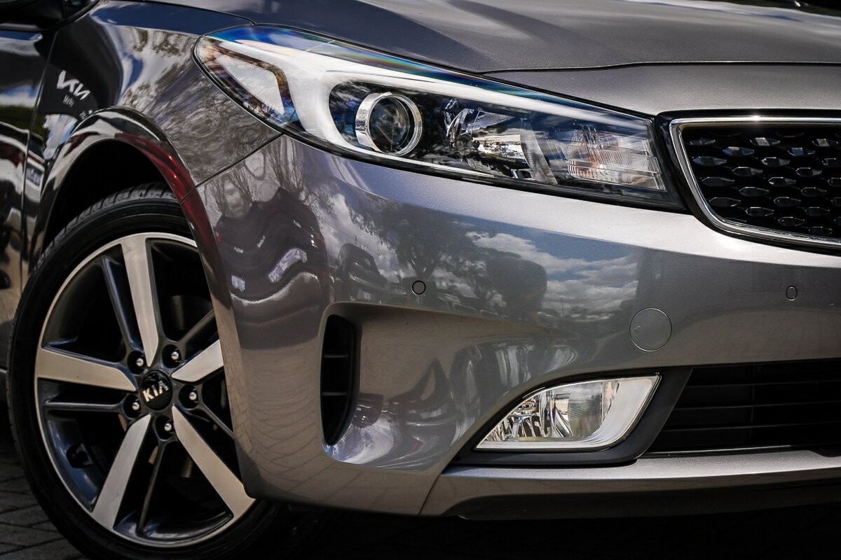 Kia Cerato image 2