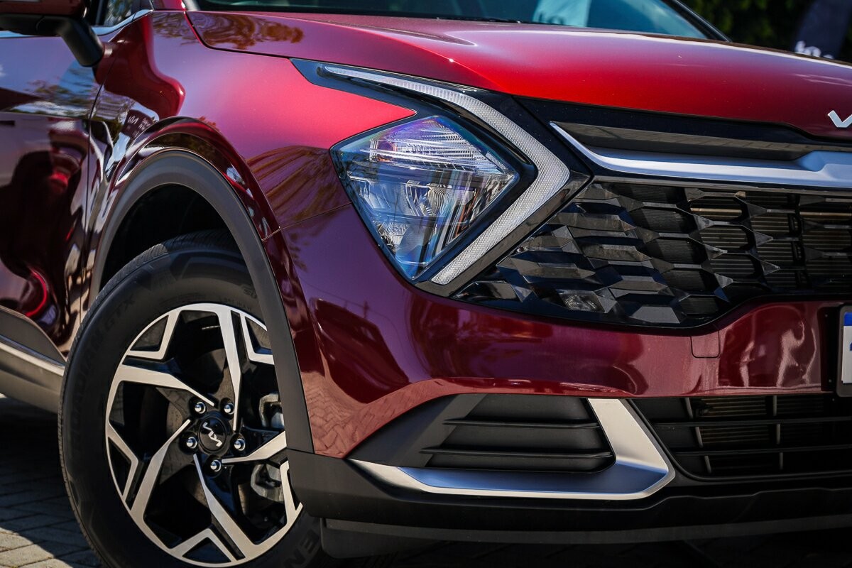 Kia Sportage image 2