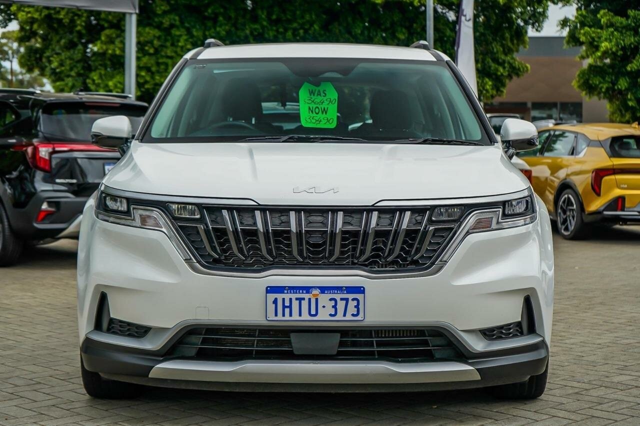 Kia Carnival image 4