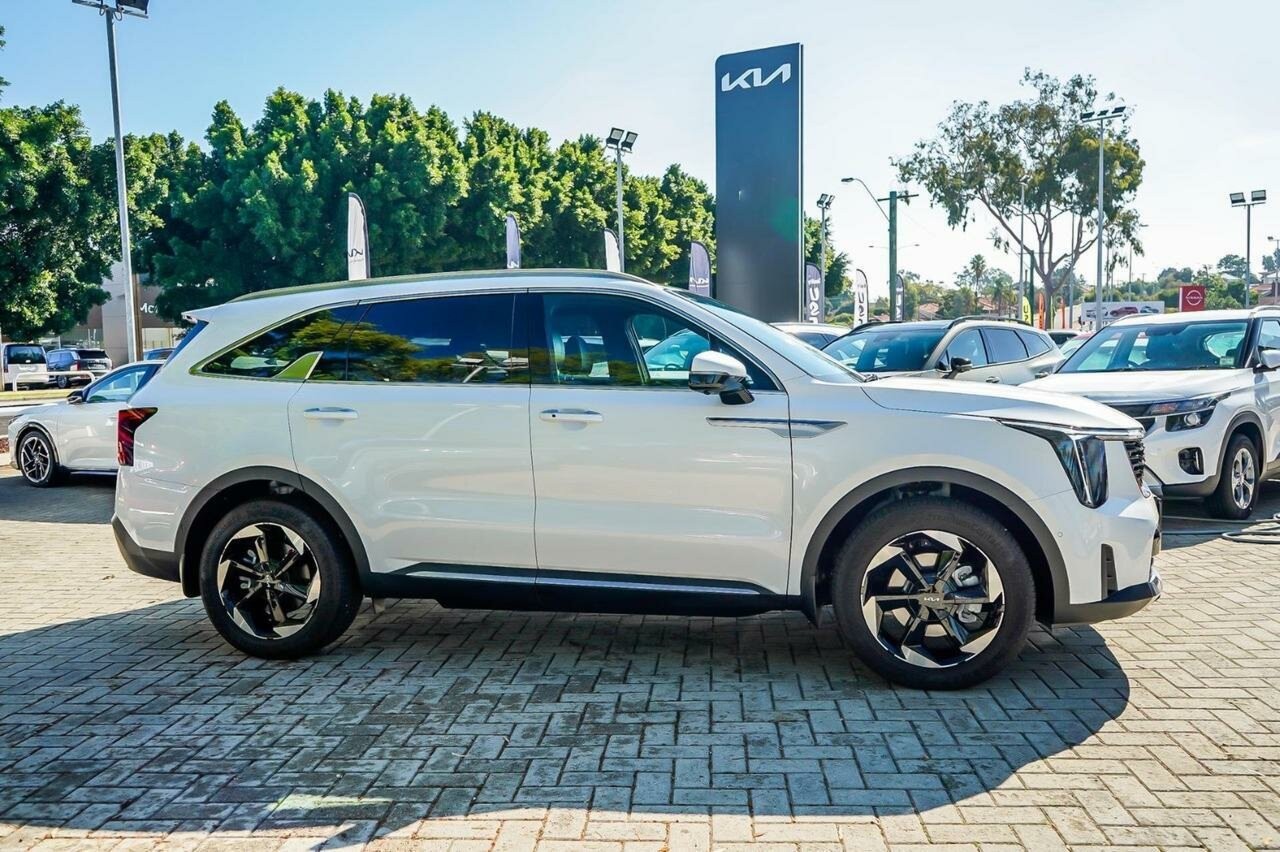 Kia Sorento image 3