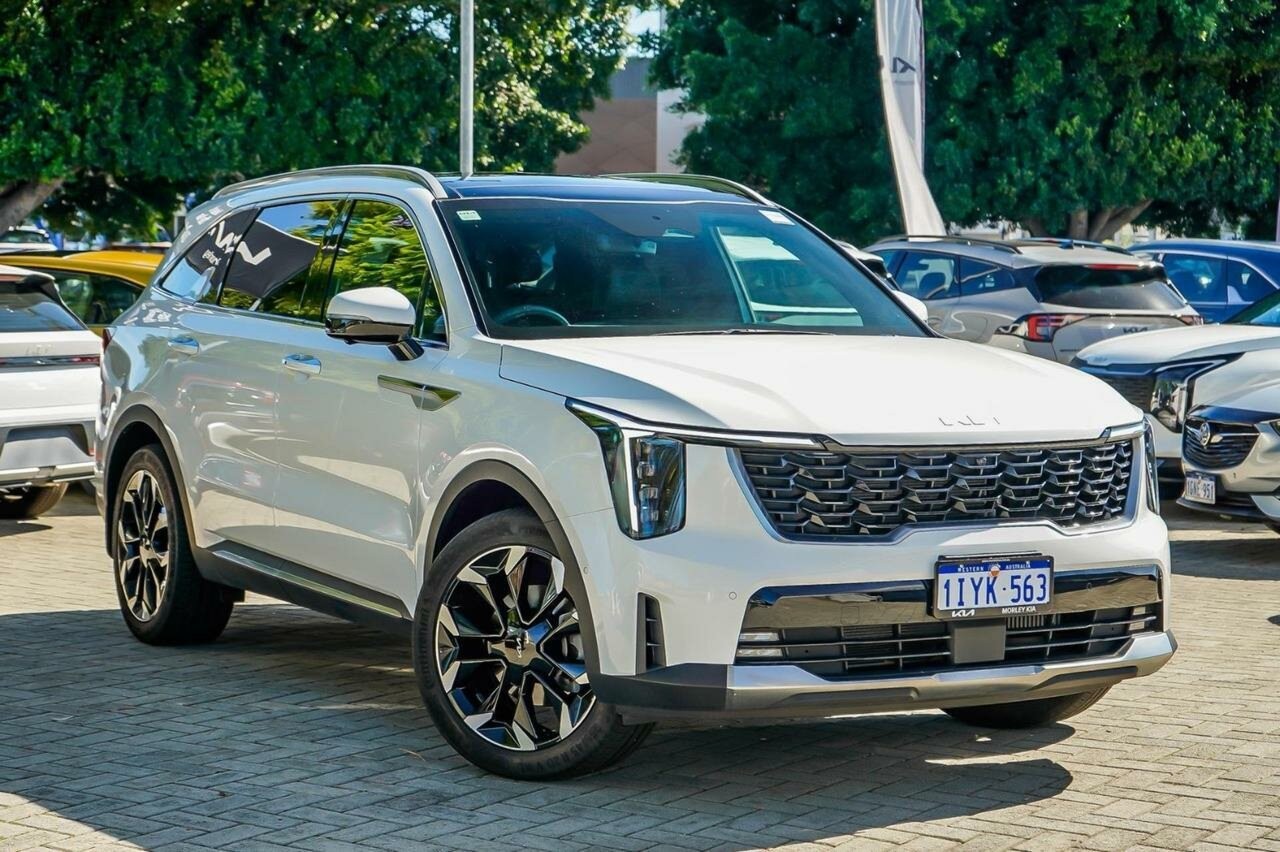 Kia Sorento image 1
