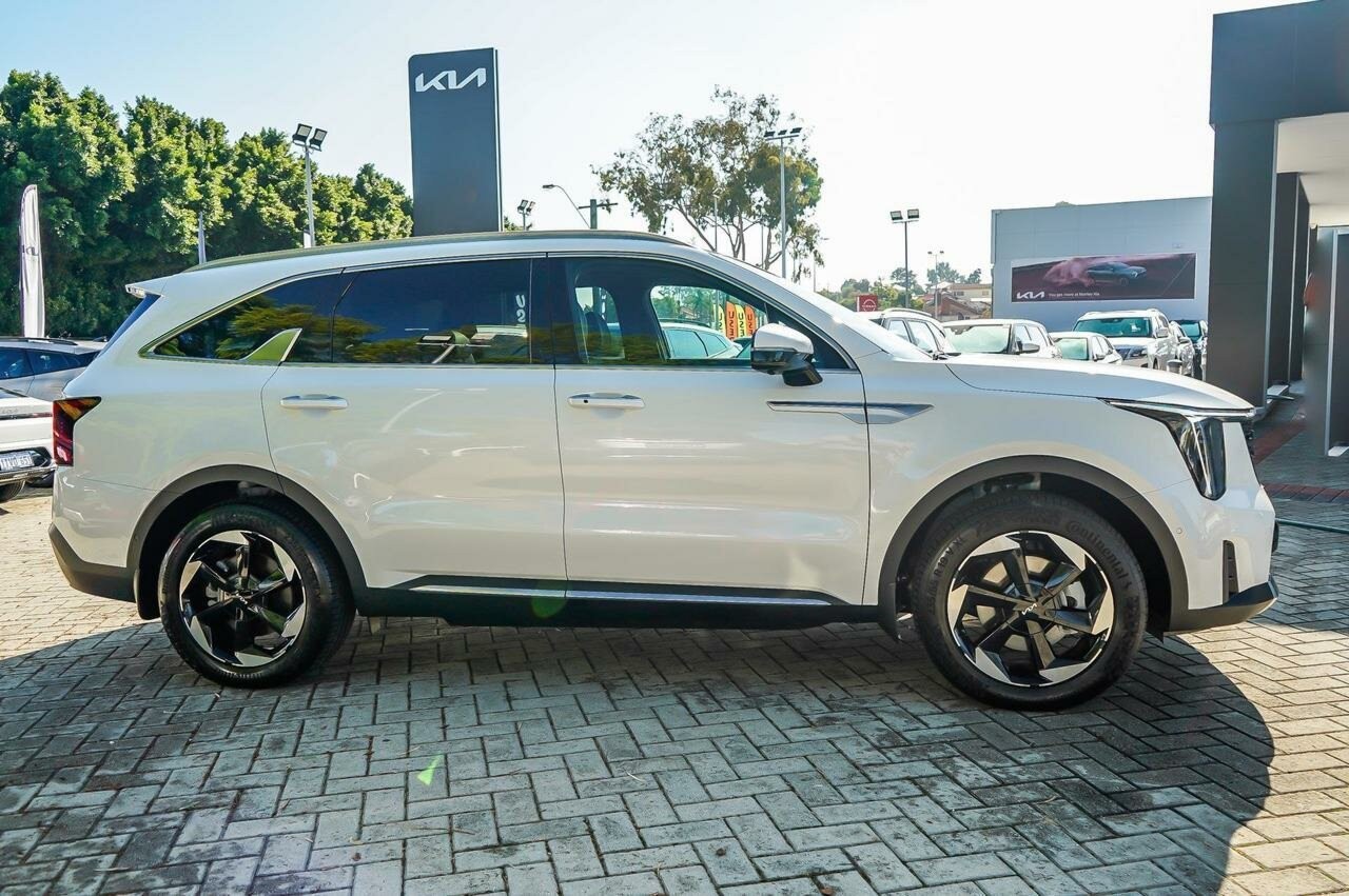 Kia Sorento image 3
