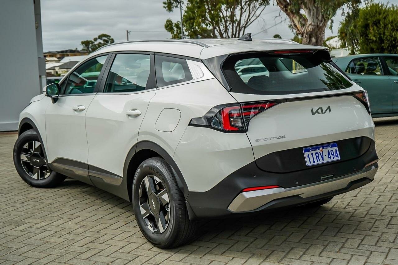Kia Sportage image 2
