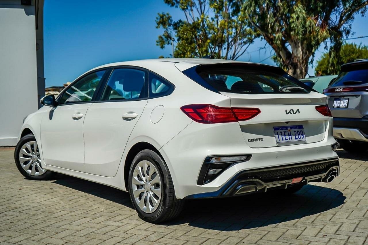 Kia Cerato image 2