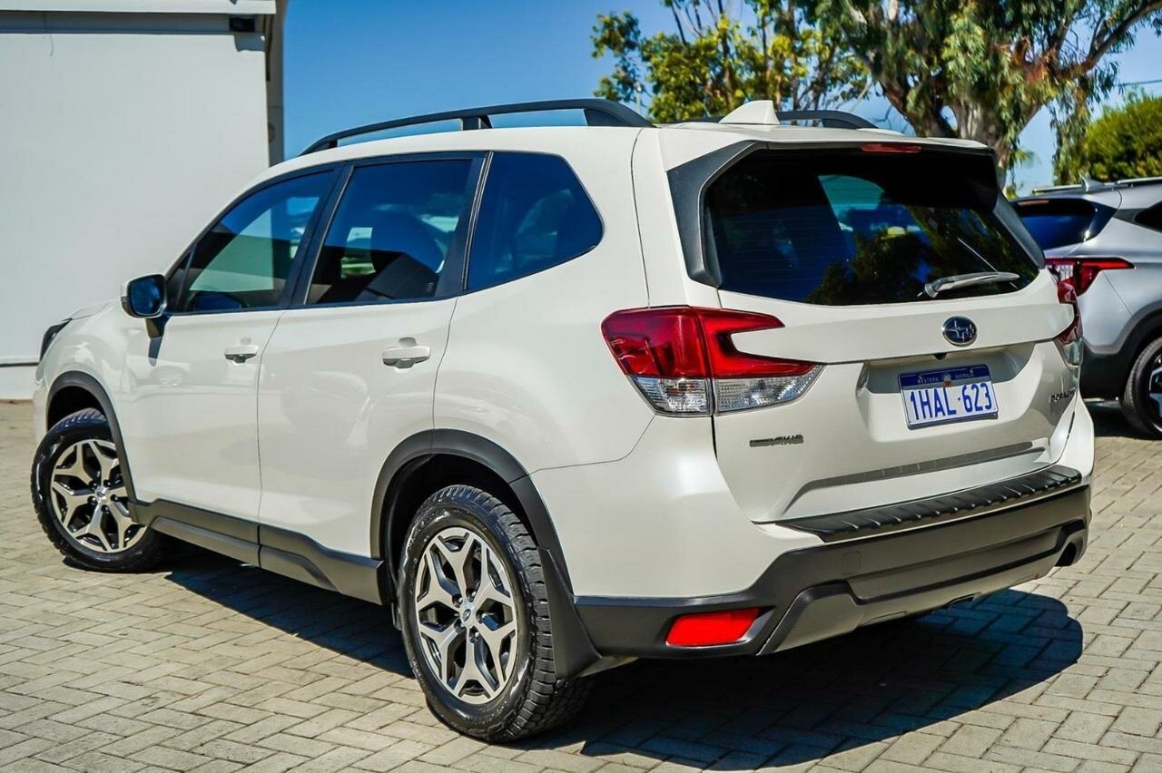 Subaru Forester image 2