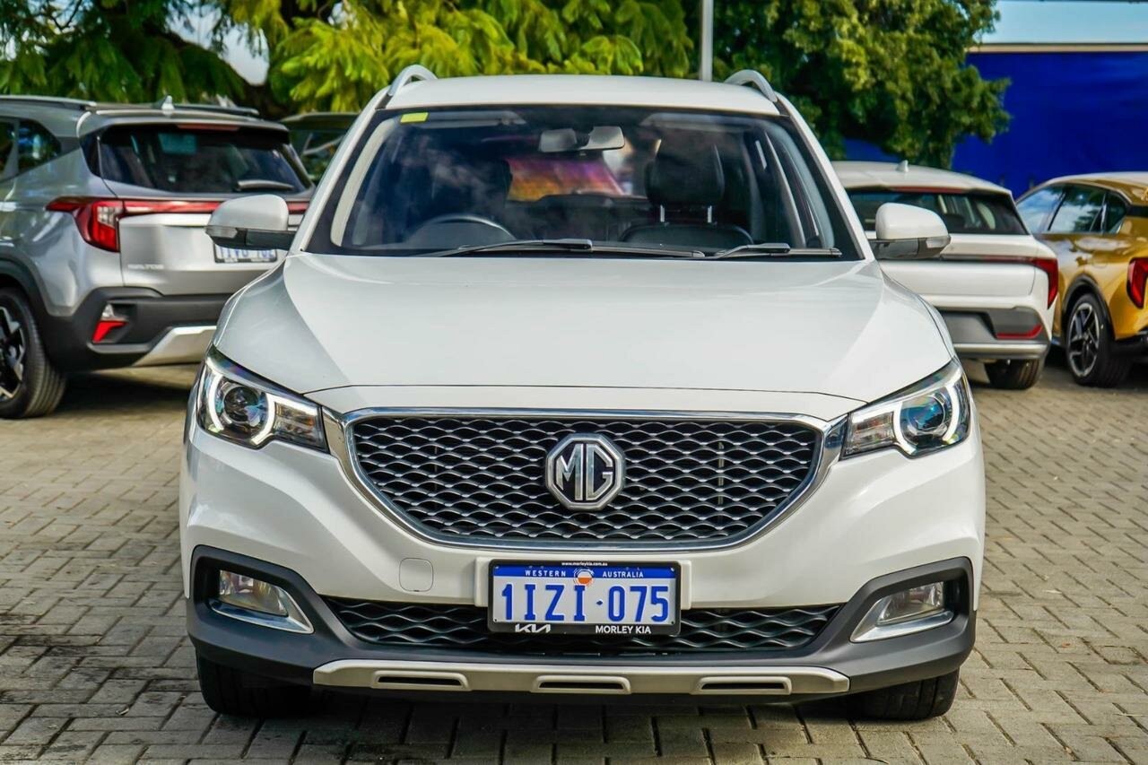 MG Zs image 4