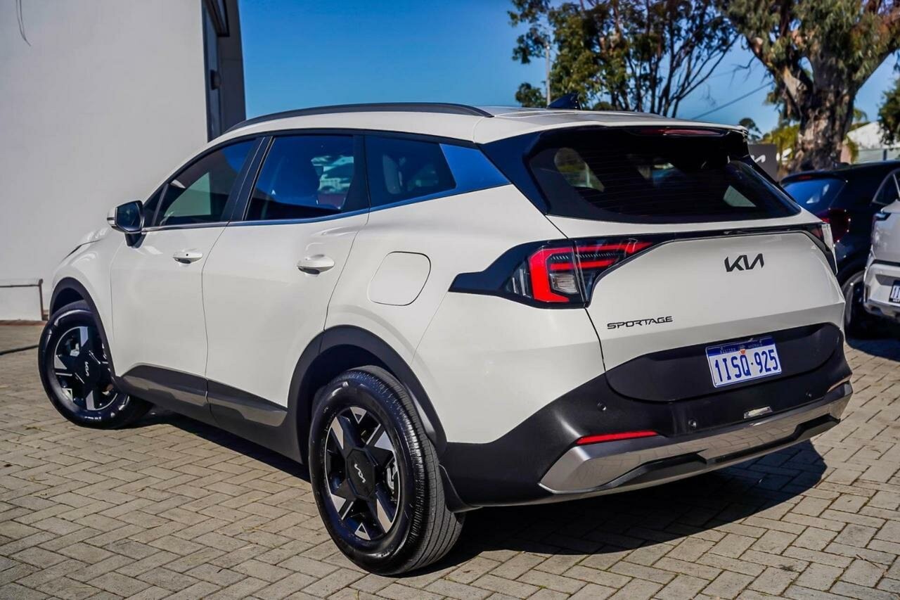 Kia Sportage image 2