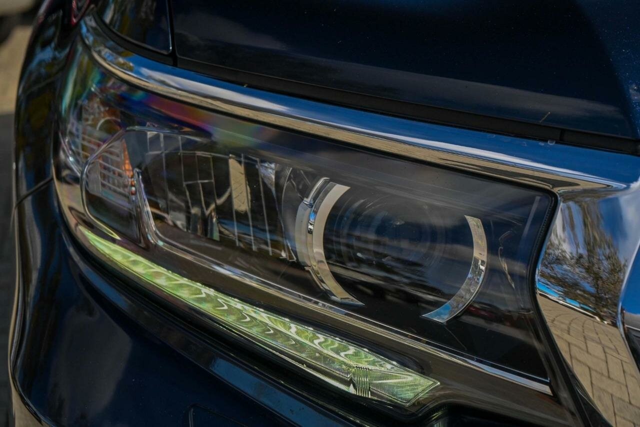 Toyota Landcruiser Prado image 3