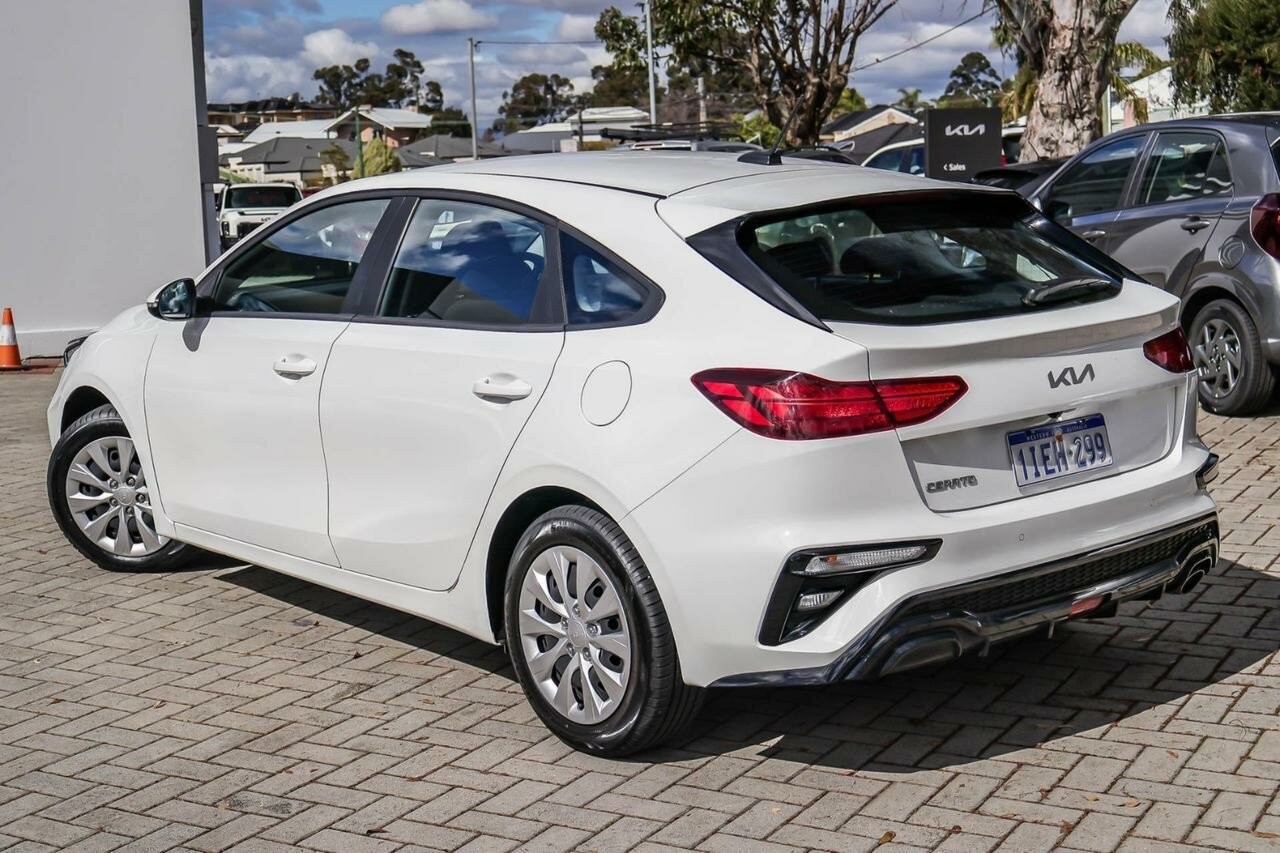 Kia Cerato image 2