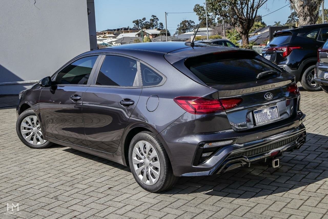 Kia Cerato image 2