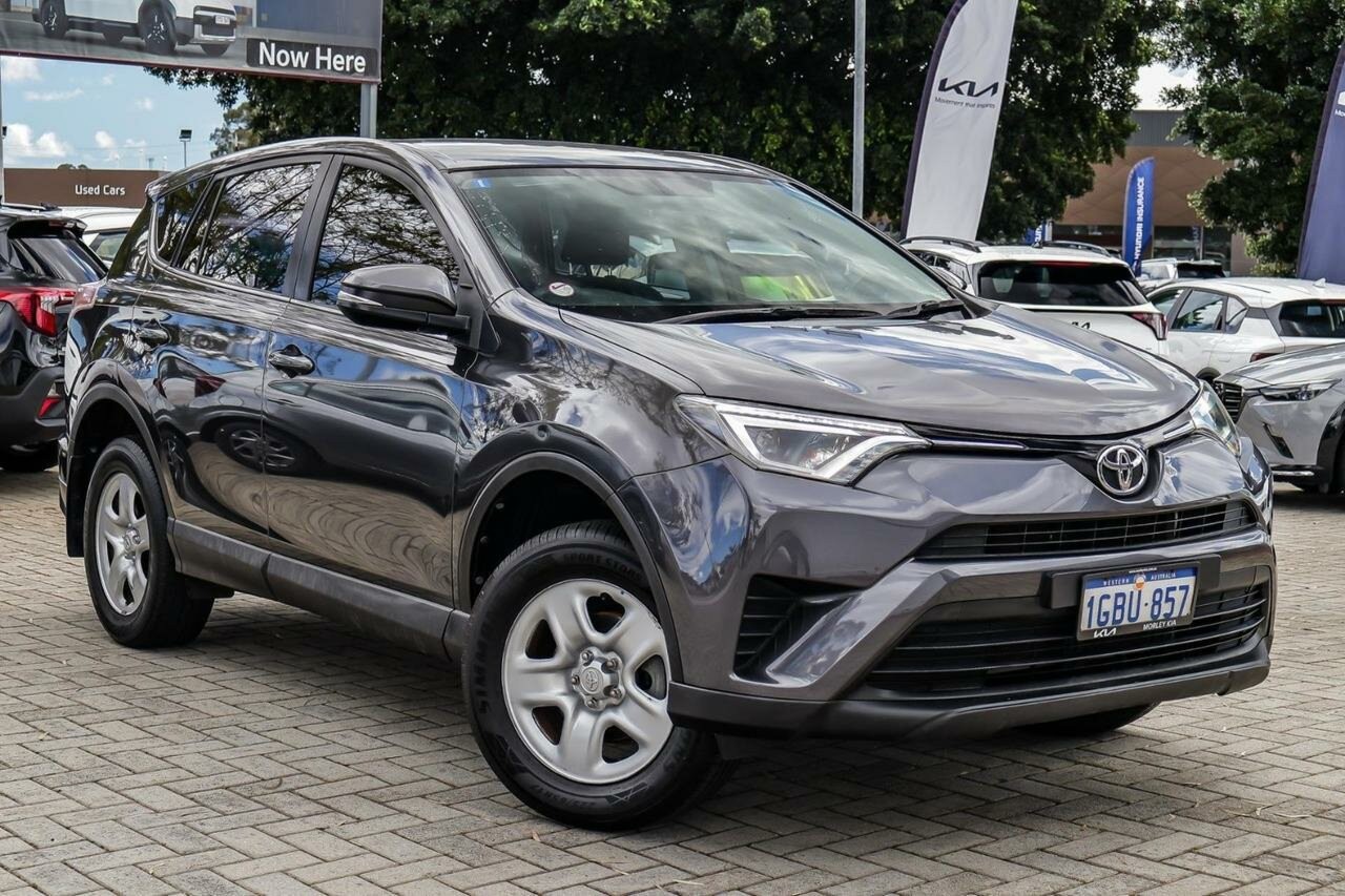 Toyota Rav4 image 1