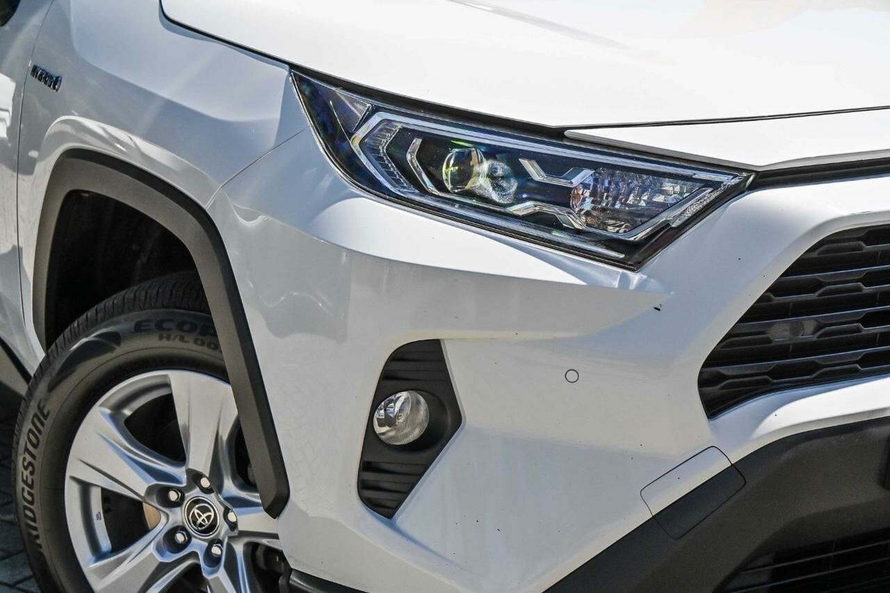 Toyota Rav4 image 3