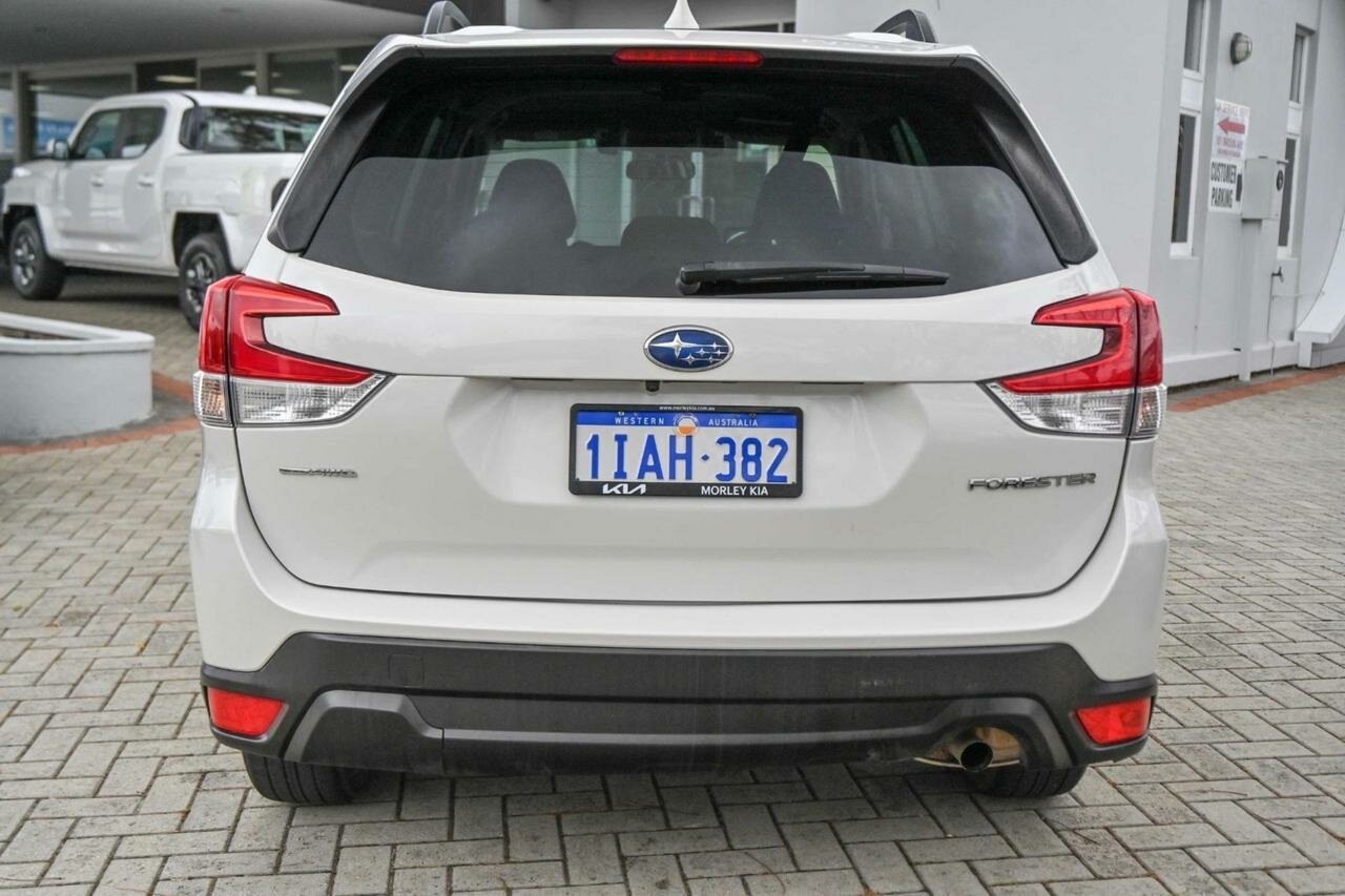 Subaru Forester image 4