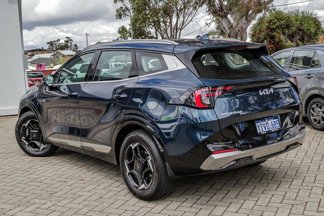 Kia Sportage image 2
