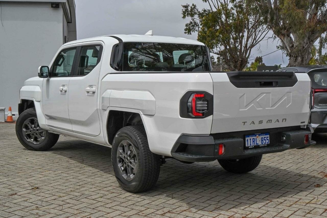 Kia Tasman image 3