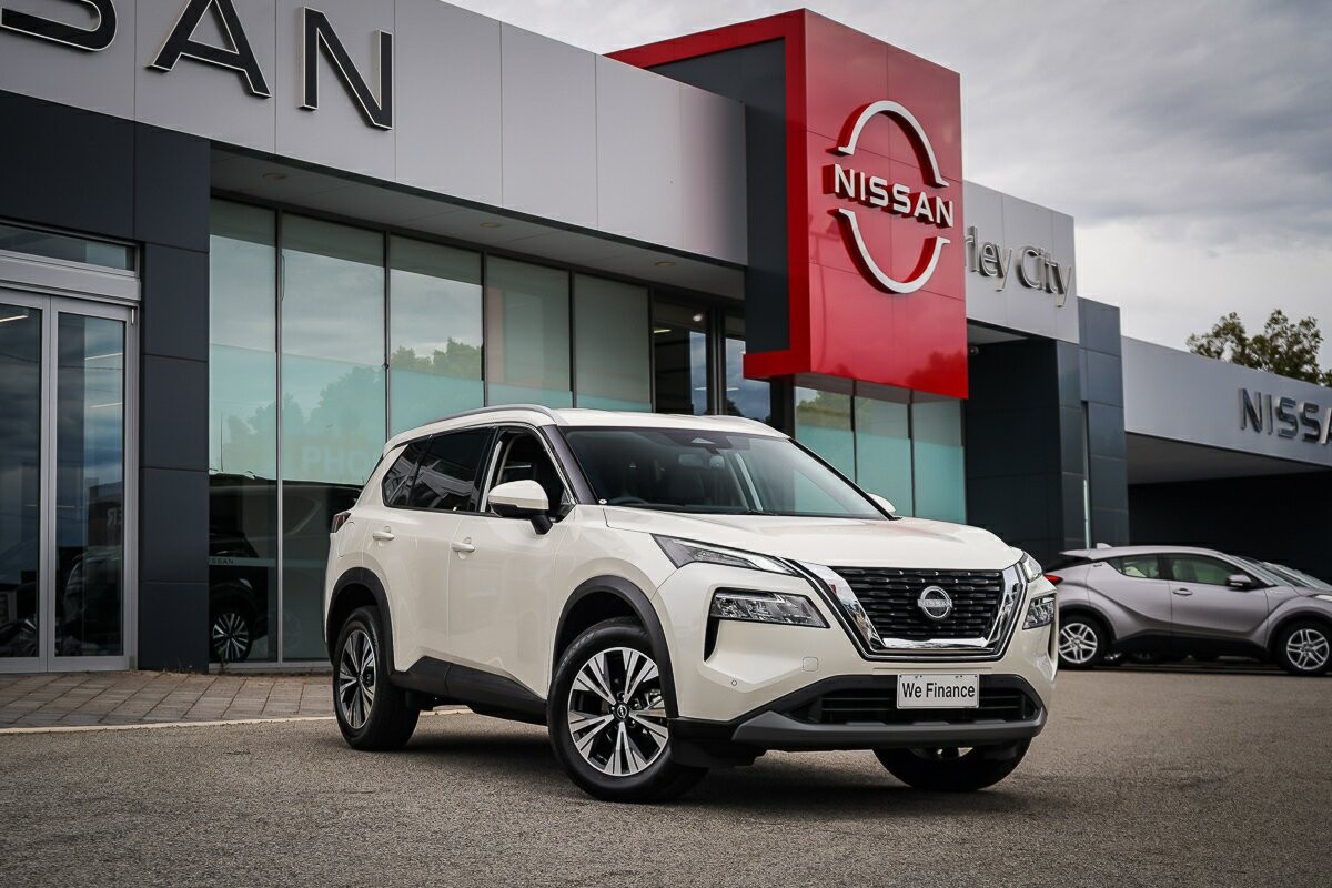 Nissan X-trail image 2