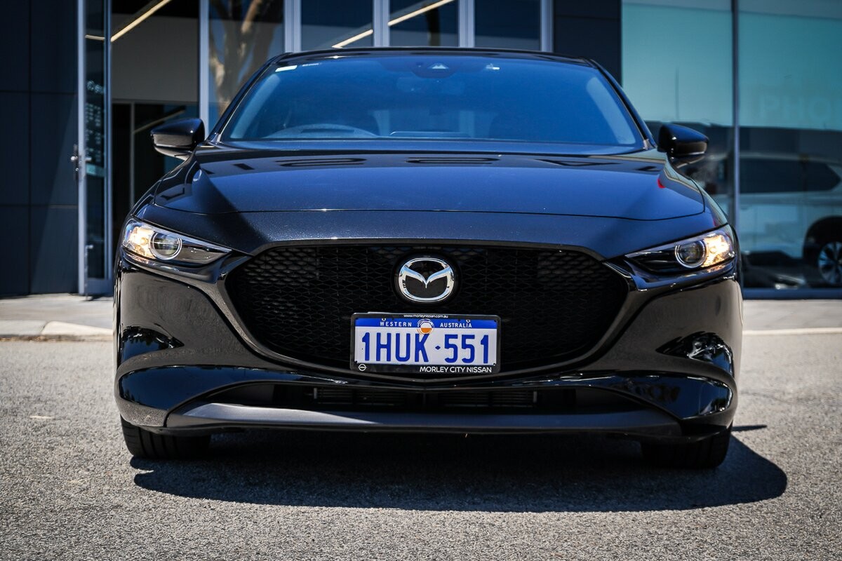 Mazda 3 image 3