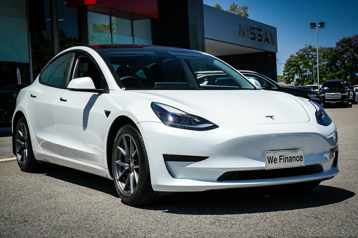 Tesla Model 3 image 1