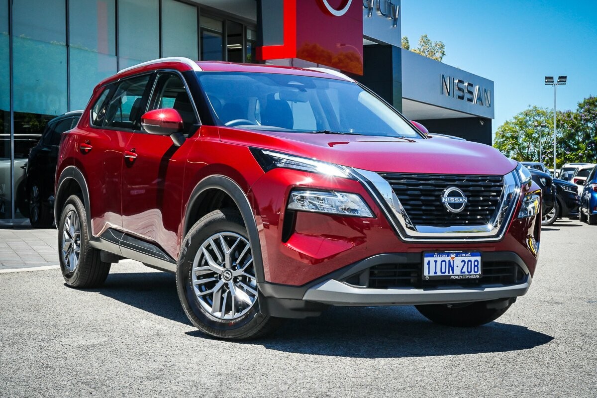 Nissan X-trail image 2