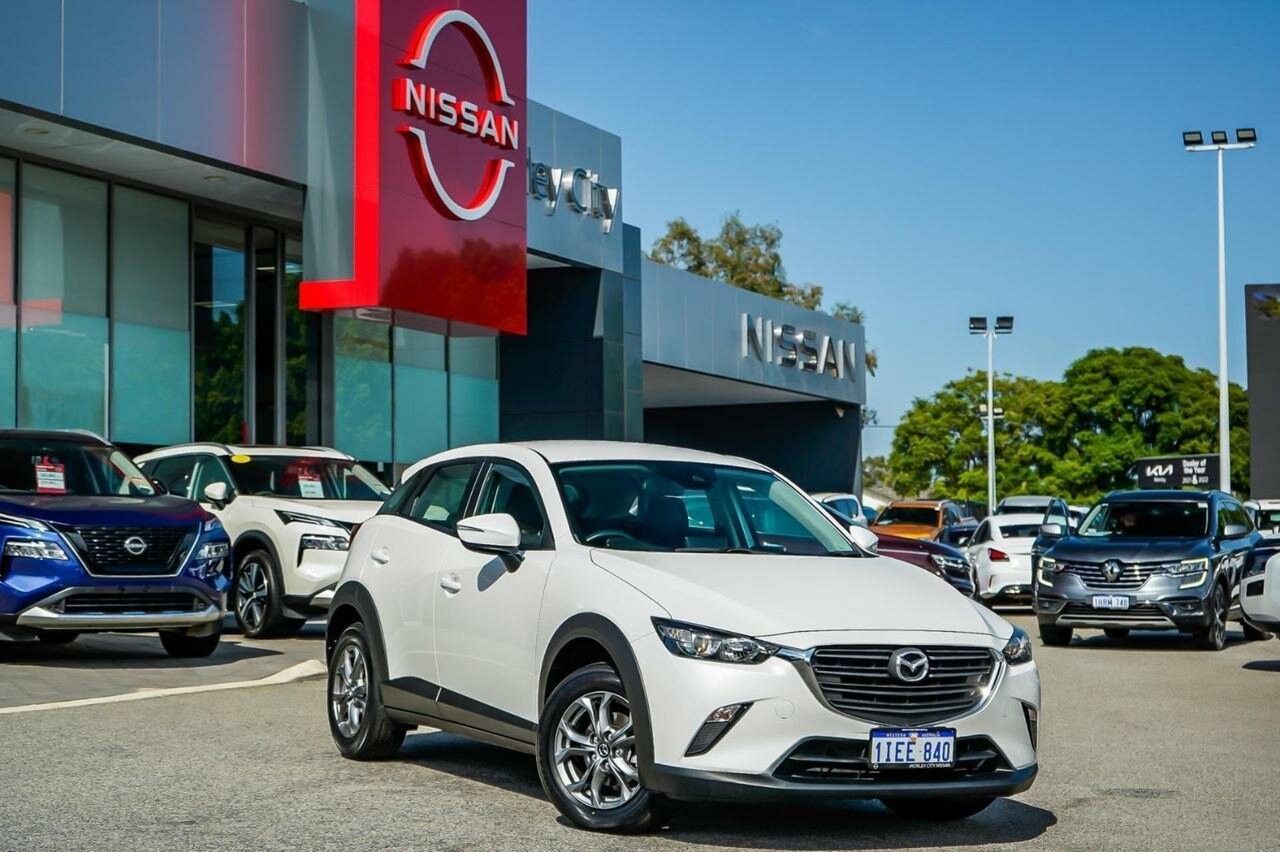 Mazda Cx-3 image 2