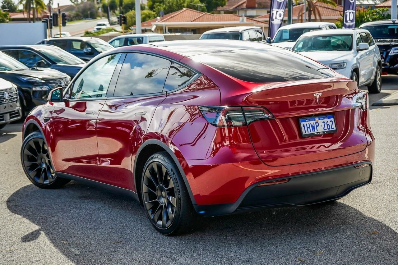 Tesla Model Y image 3