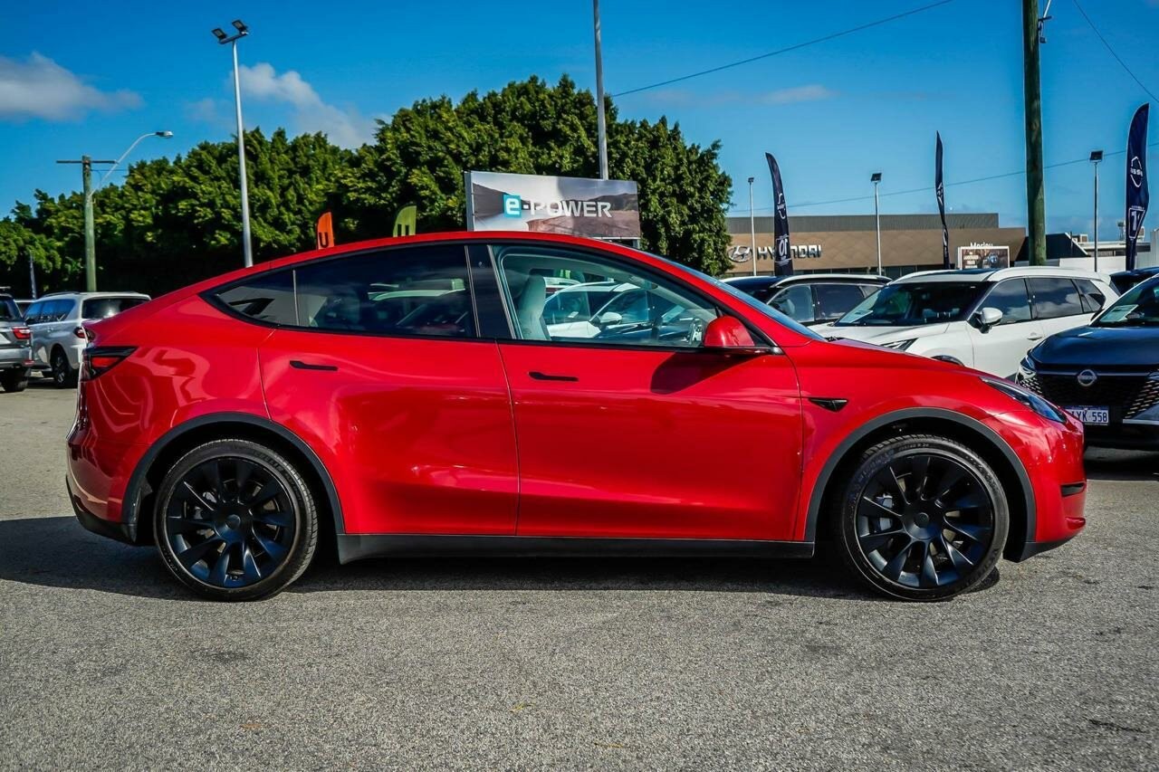 Tesla Model Y image 4