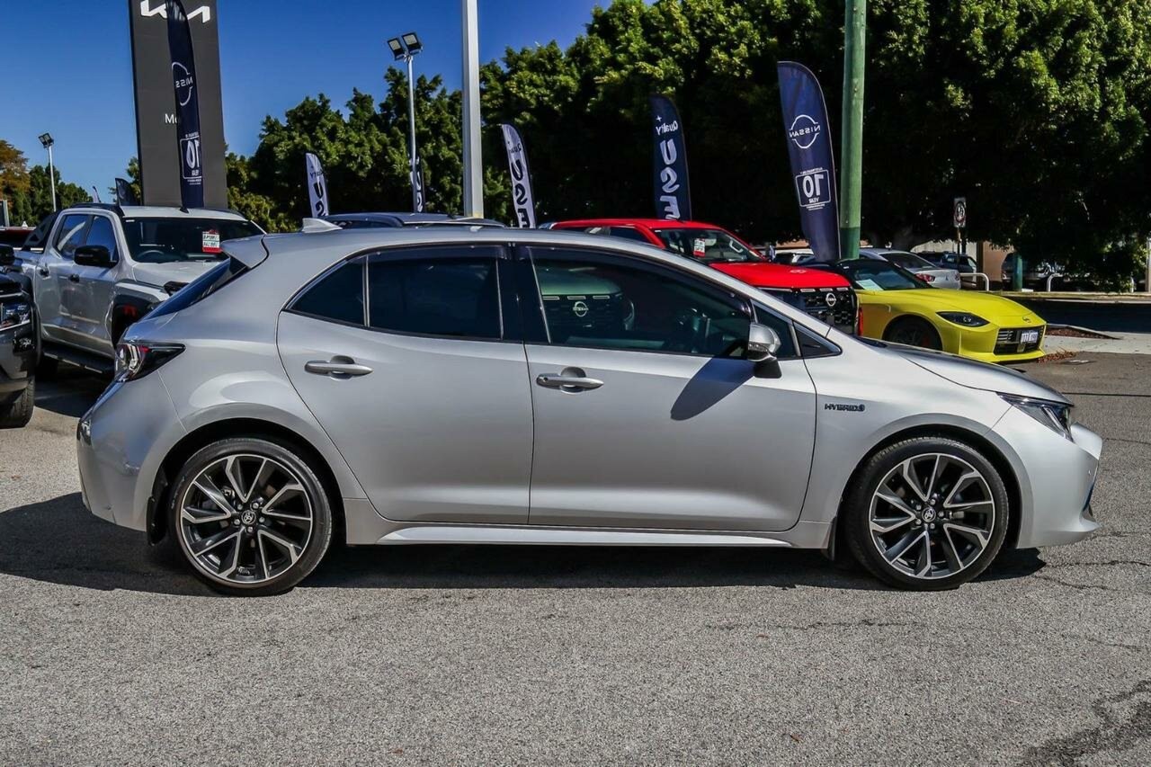 Toyota Corolla image 3