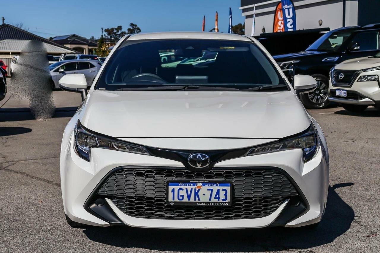 Toyota Corolla image 4