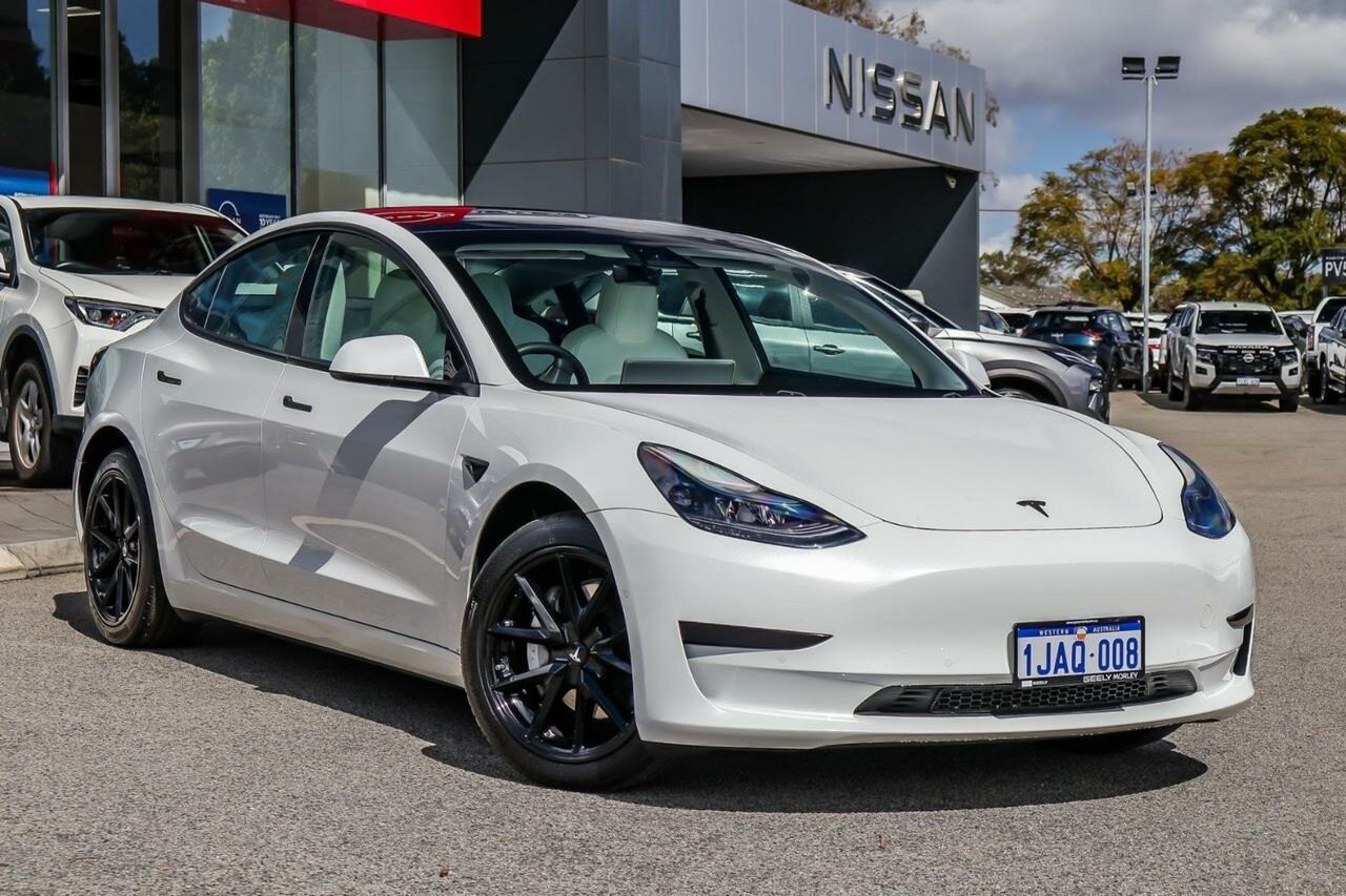 Tesla Model 3 image 1