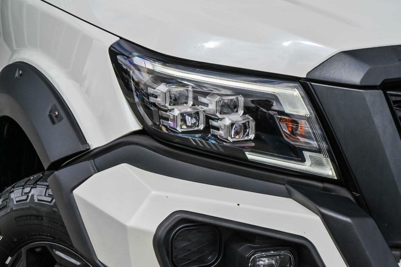 Nissan Navara image 3