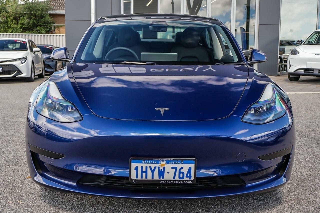 Tesla Model 3 image 4