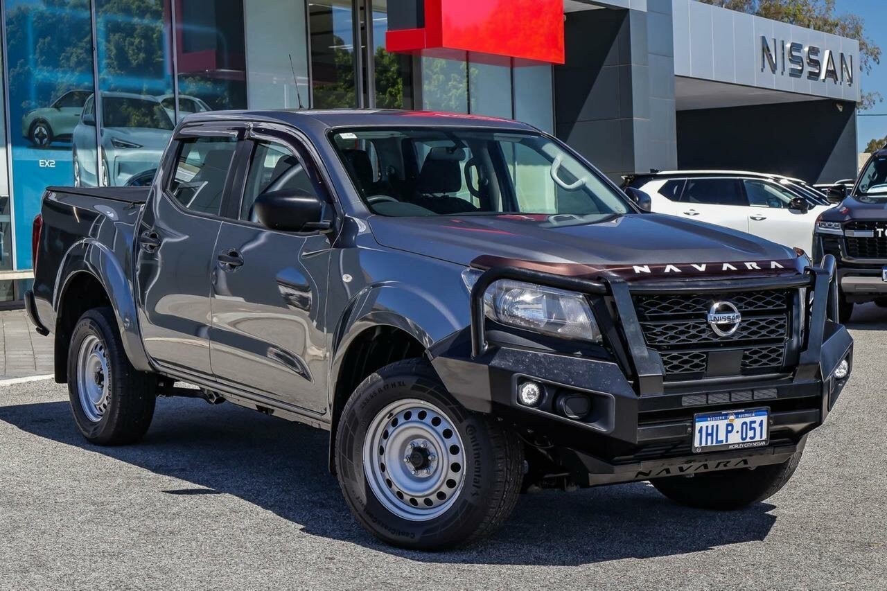 Nissan Navara image 1