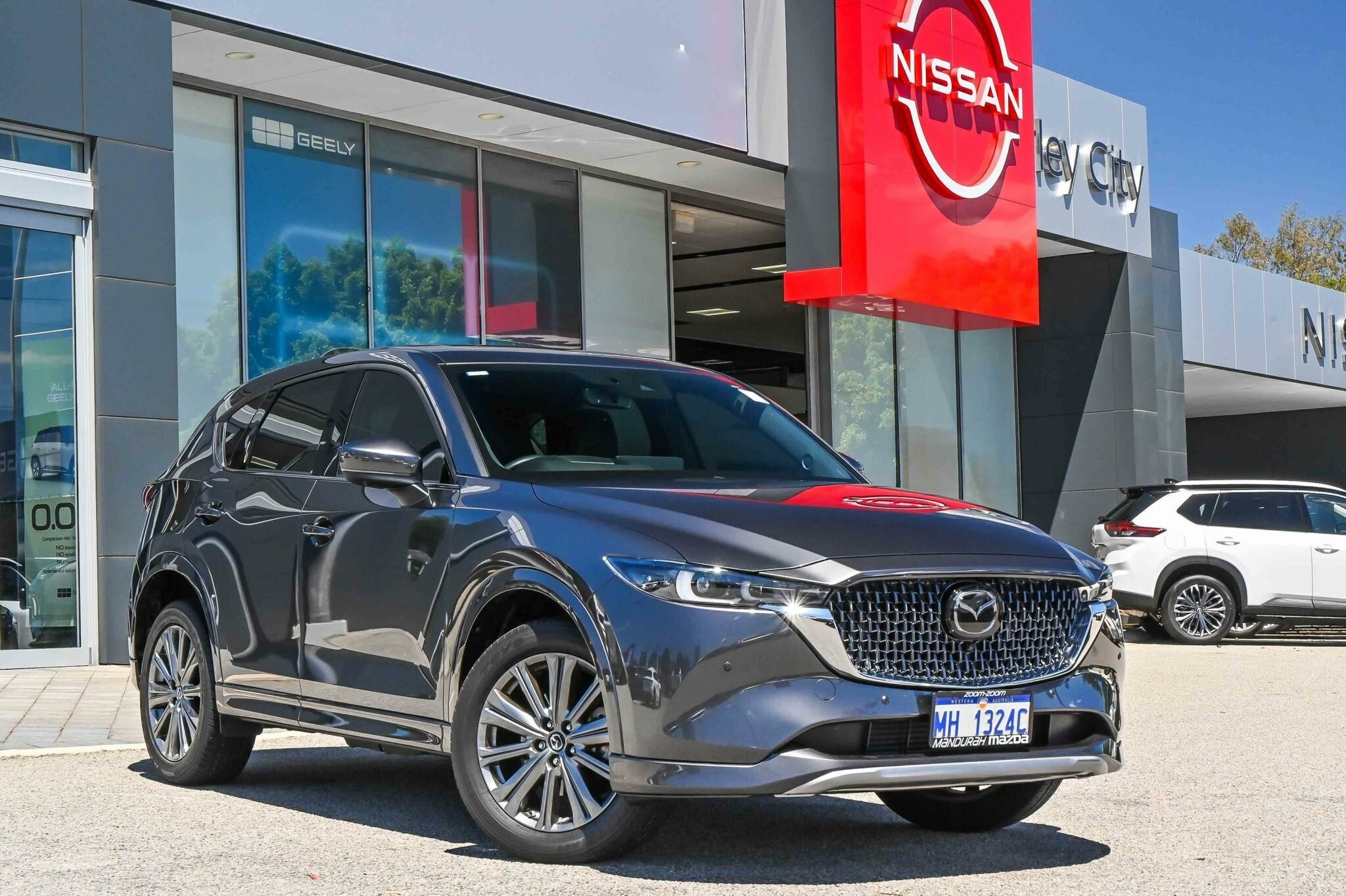 Mazda Cx-5 image 1