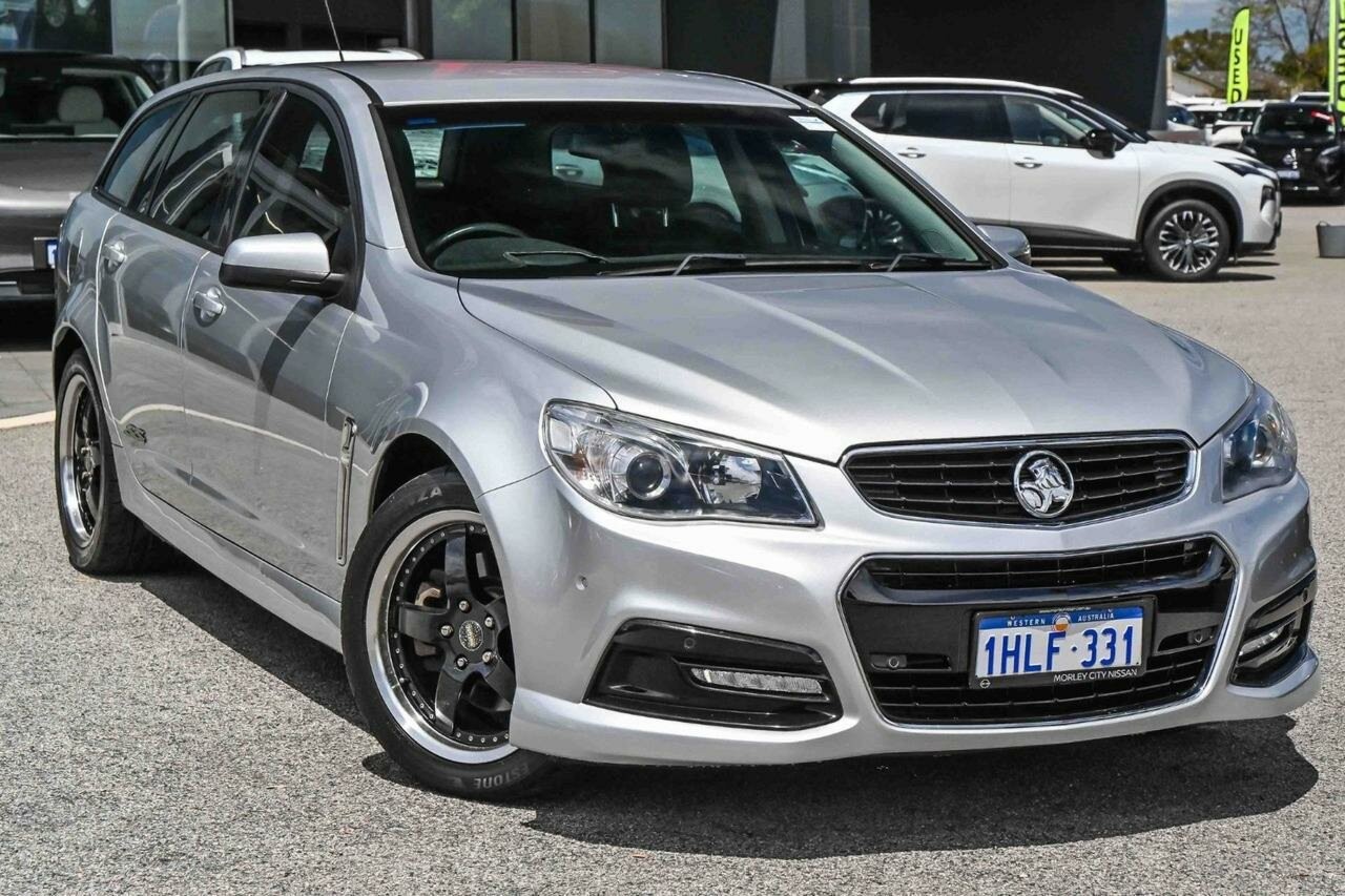 Holden Commodore image 2