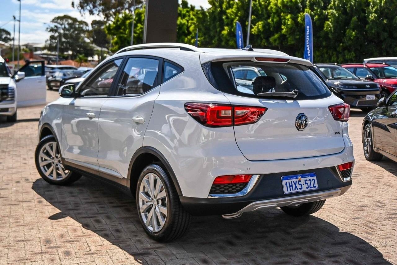 MG Zs image 3