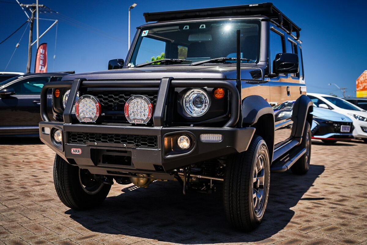 Suzuki Jimny image 4