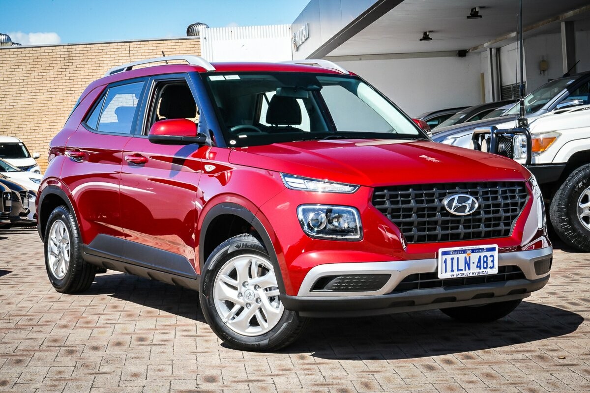 Hyundai Venue image 1