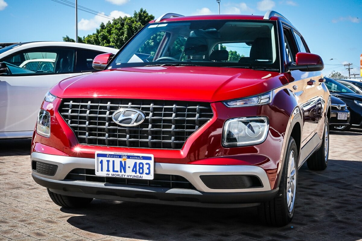 Hyundai Venue image 4