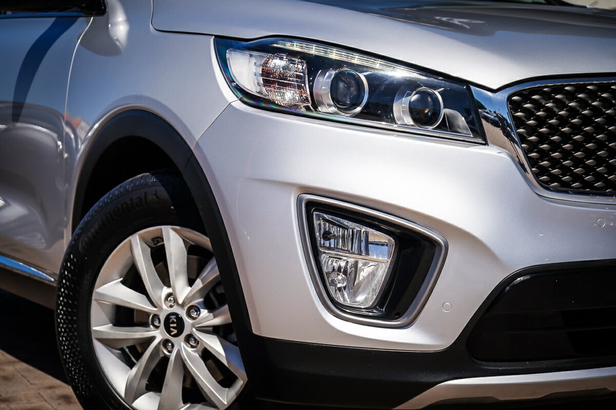 Kia Sorento image 2