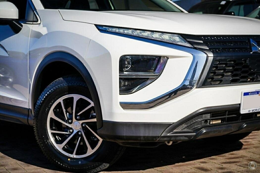 Mitsubishi Eclipse Cross image 2