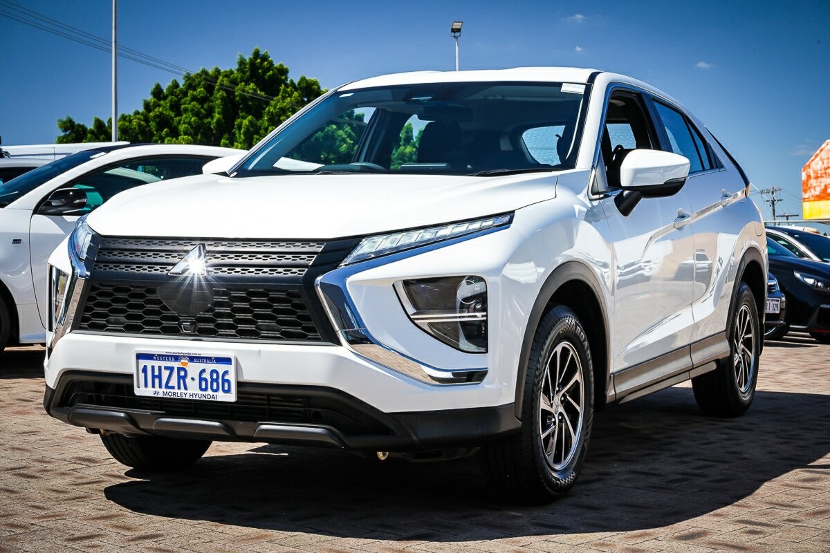 Mitsubishi Eclipse Cross image 4