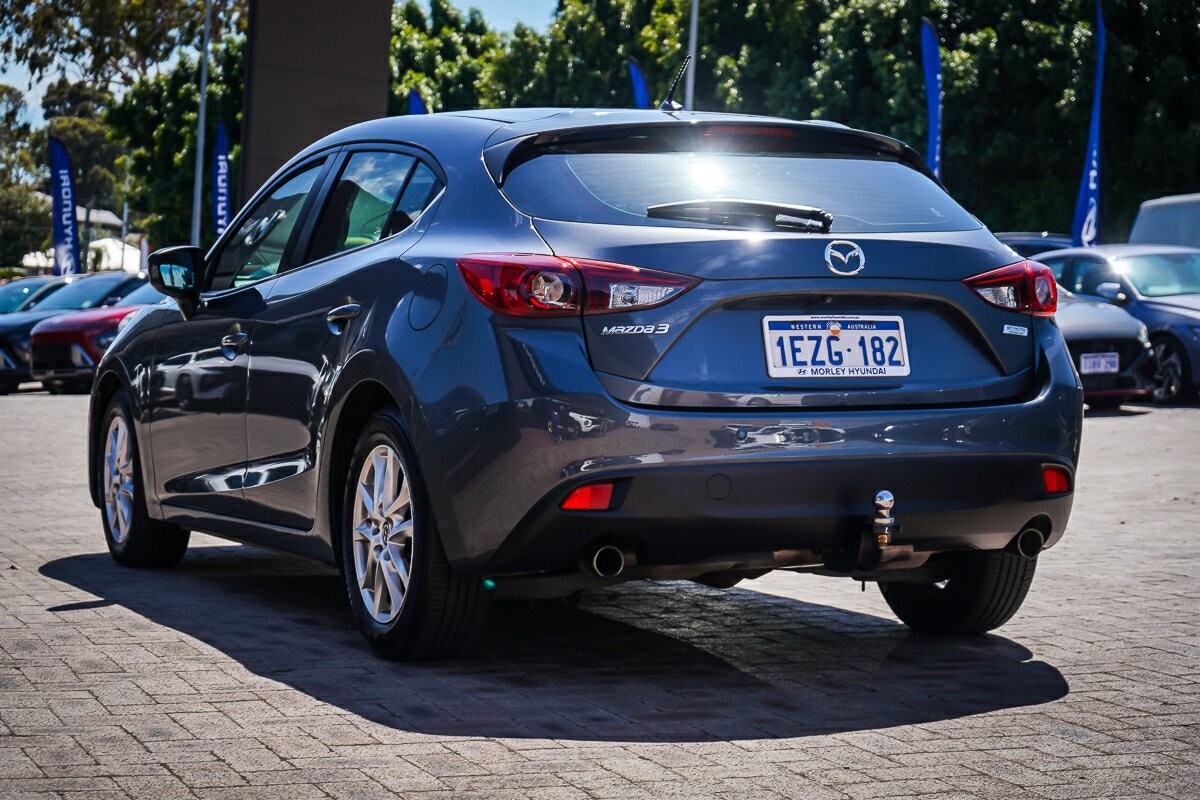 Mazda 3 image 4