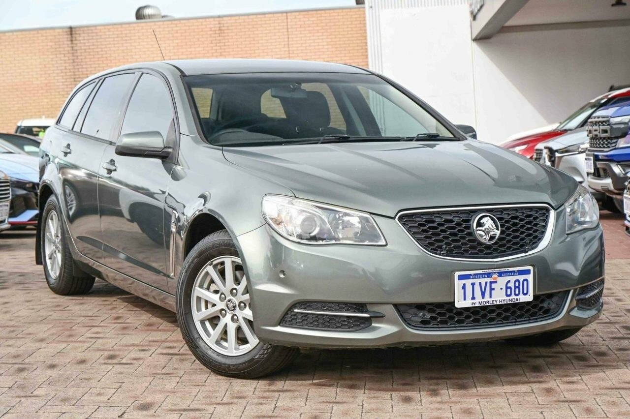 Holden Commodore image 1