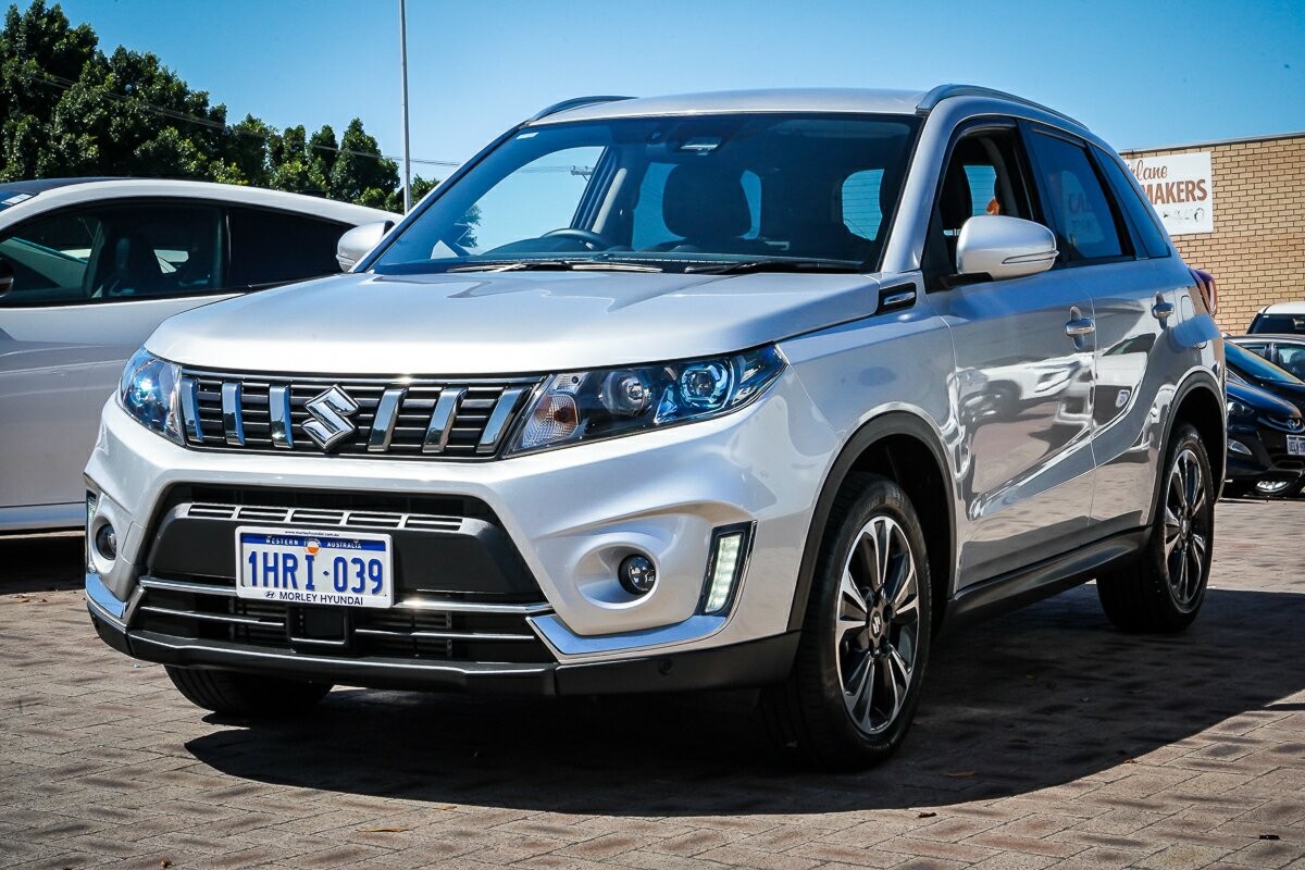 Suzuki Vitara image 4