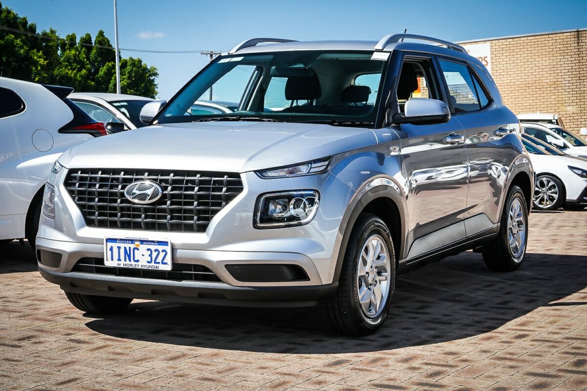 Hyundai Venue image 4