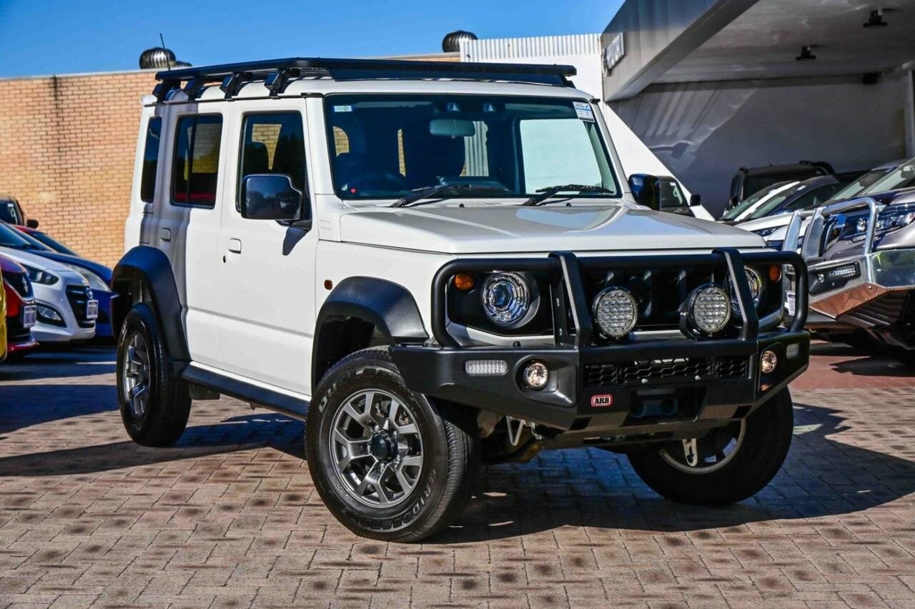 Suzuki Jimny image 1