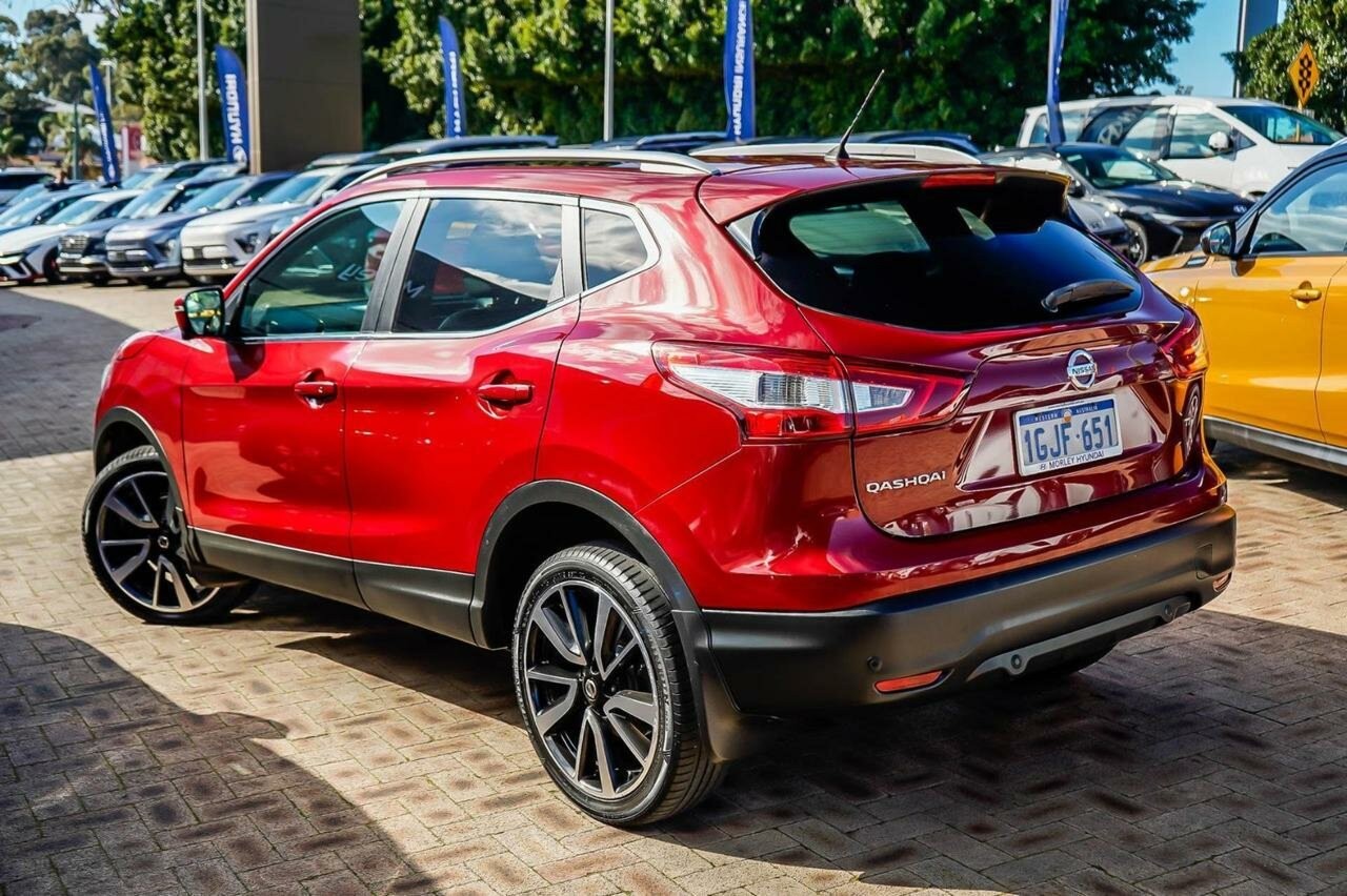 Nissan Qashqai image 2